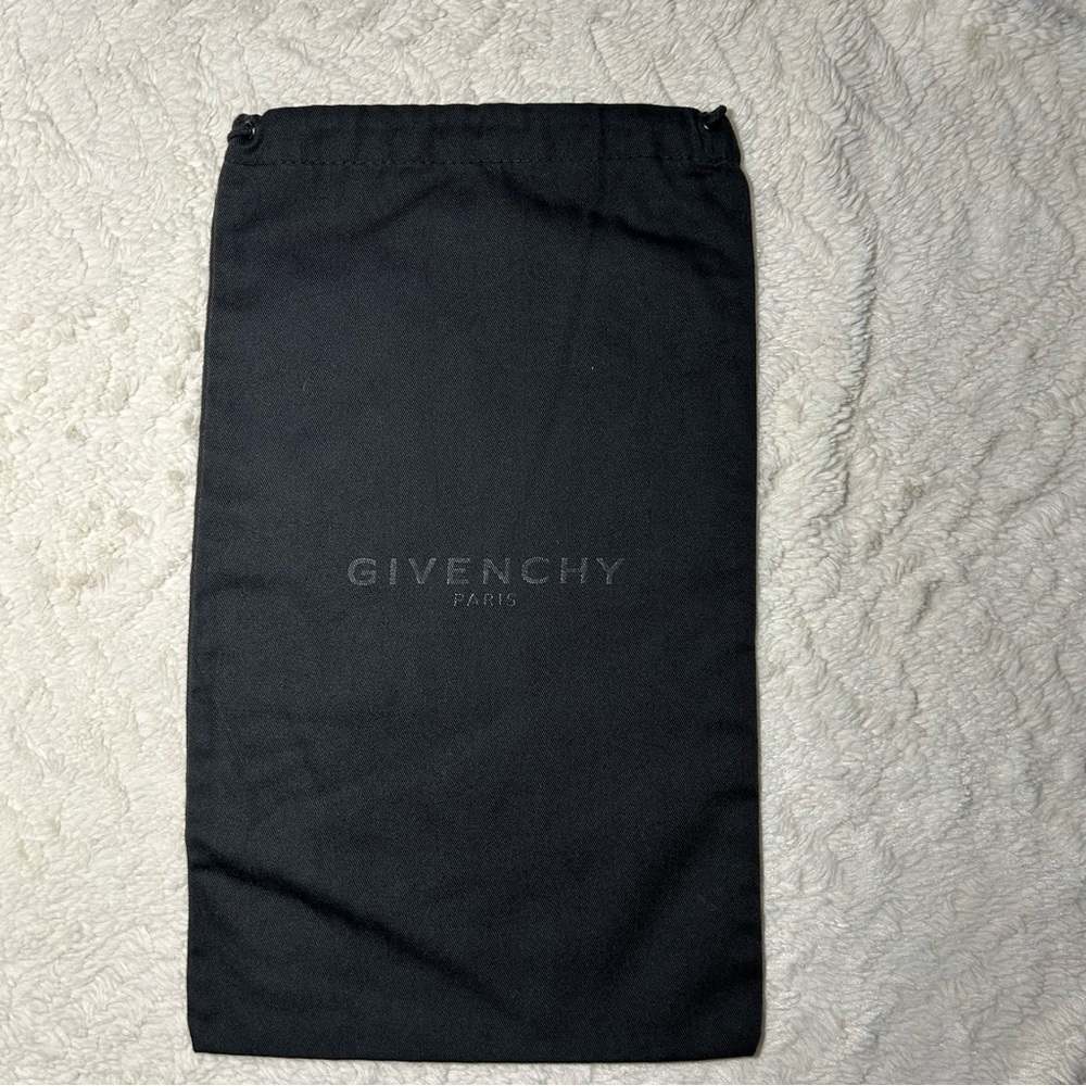 Givenchy Luxury Dust Bag Size 13 1/2”‎ X 23”